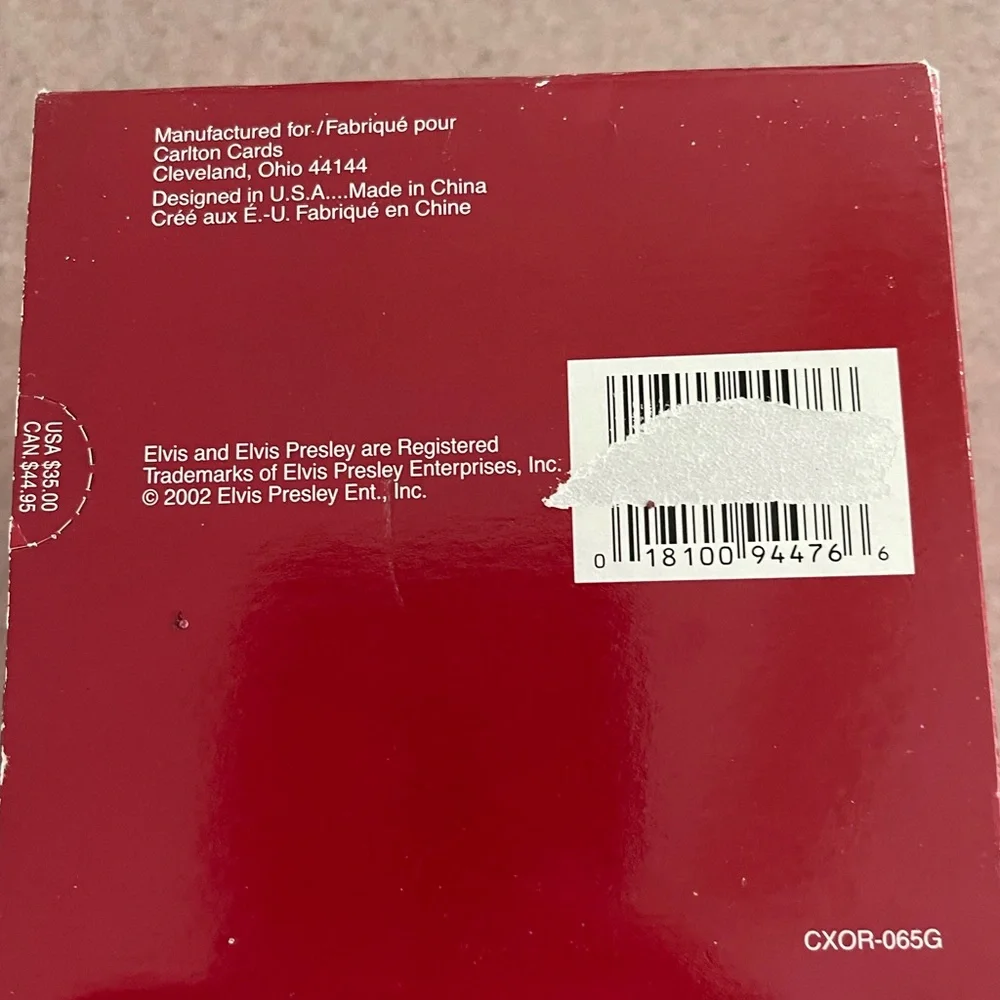 Elvis Hallmark Ornament 2002 - Picture 3 of 10